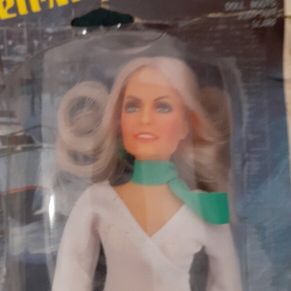 Charlie's Angels Farrah Fawcett as Jill Munroe 8 1/2" Doll Hasbro 1977 NRFB - Picture 5 of 15